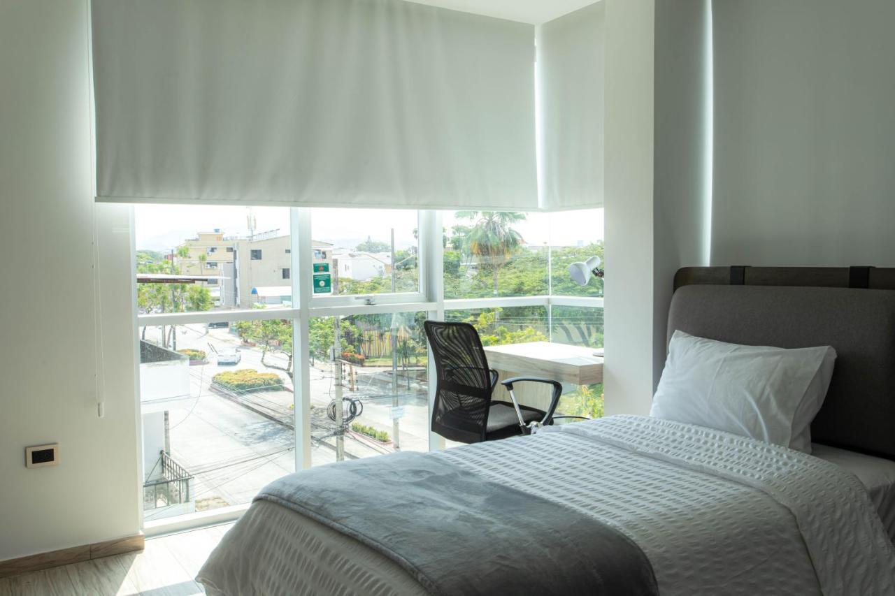 Hotel Puerto Pacifico Guayaquil Airport Kültér fotó