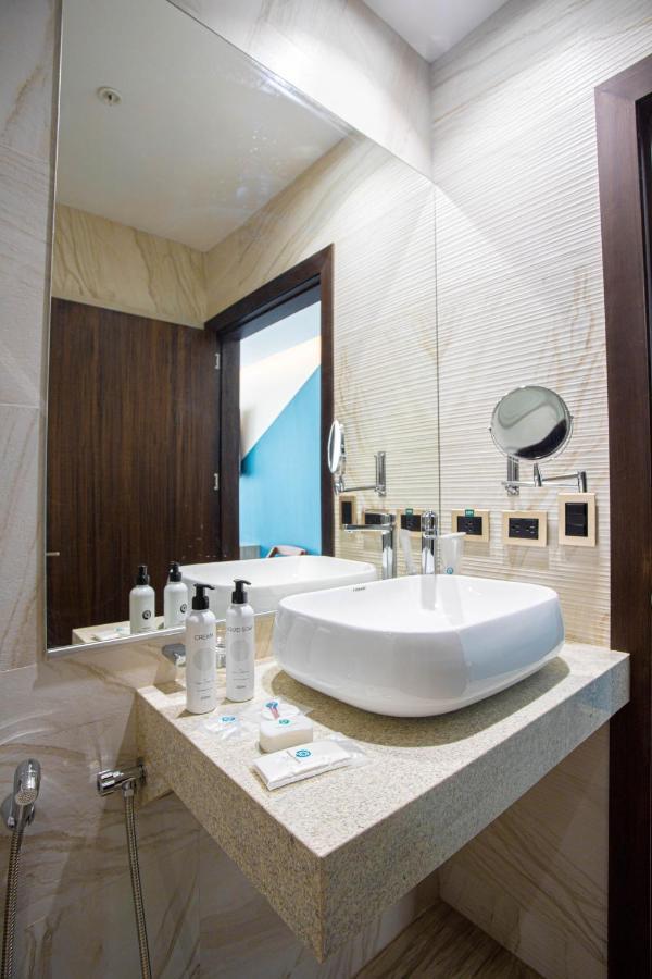 Hotel Puerto Pacifico Guayaquil Airport Kültér fotó