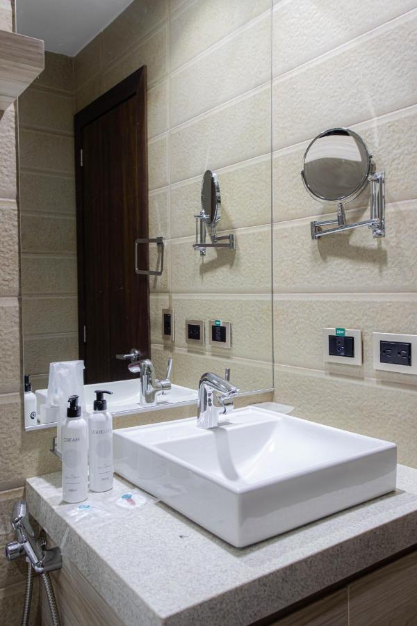 Hotel Puerto Pacifico Guayaquil Airport Kültér fotó