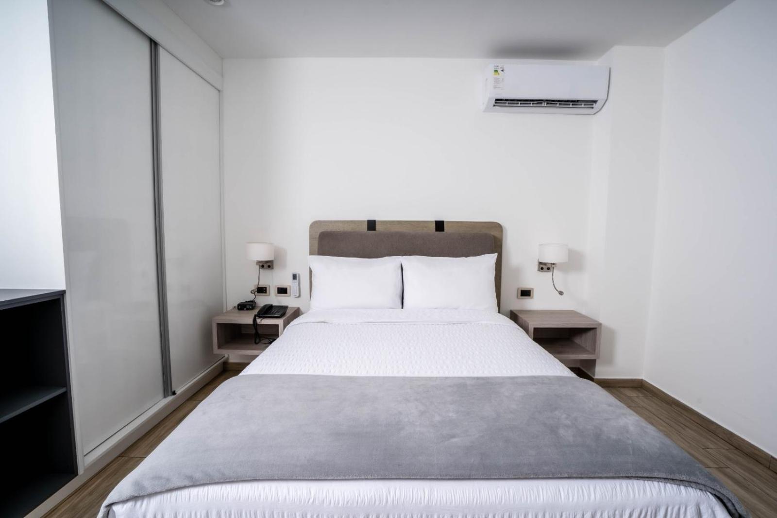 Hotel Puerto Pacifico Guayaquil Airport Kültér fotó
